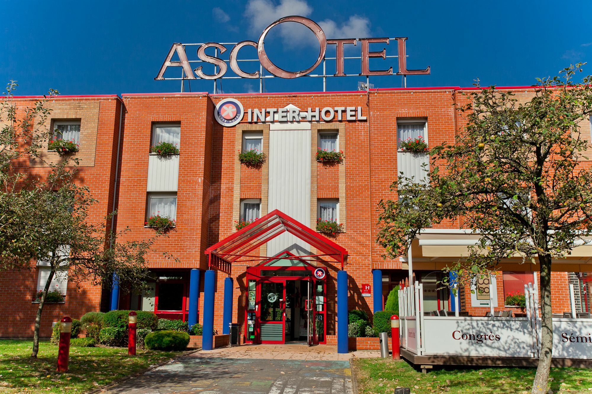 The Originals City, Hotel Ascotel, Lille Est Grand Stade Villeneuve-d'Ascq Zewnętrze zdjęcie
